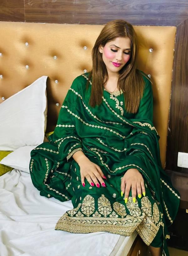 Embrace infinite romantic love with girls from Lucknow Escort...